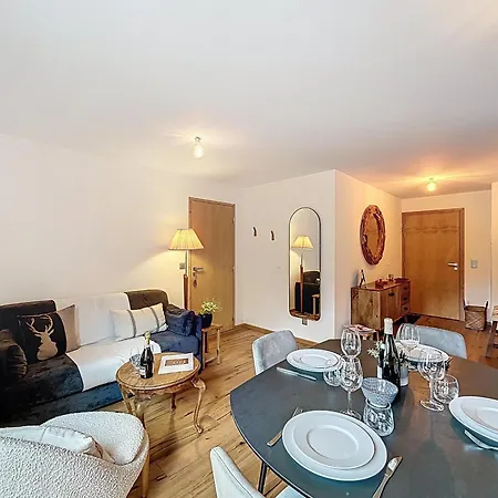 Bel Neuf Proche Du Domaine Skiable Avec Parking - Fr-1-560-160 Apartamento Combloux
